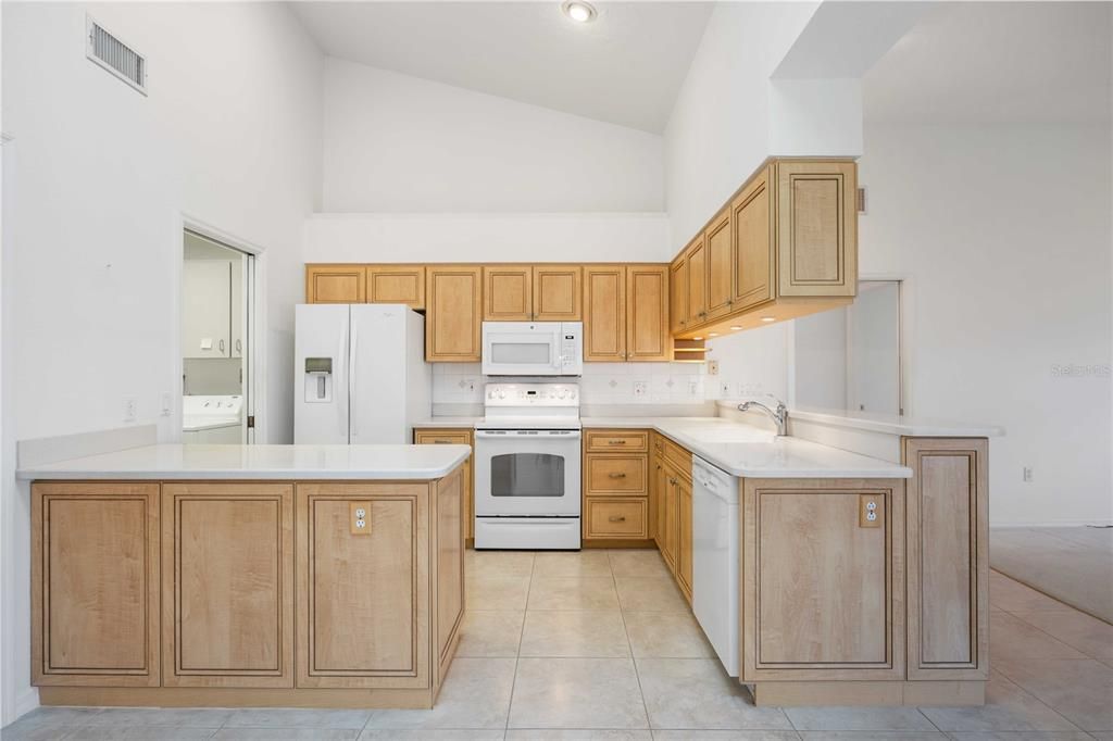 For Sale: $449,000 (3 beds, 2 baths, 1901 Square Feet)