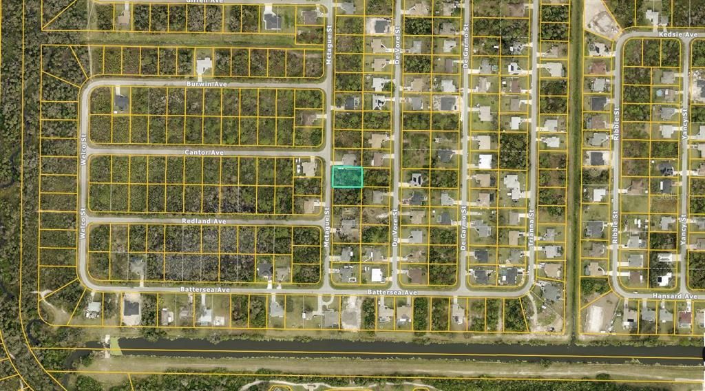 For Sale: $20,000 (0.24 acres)