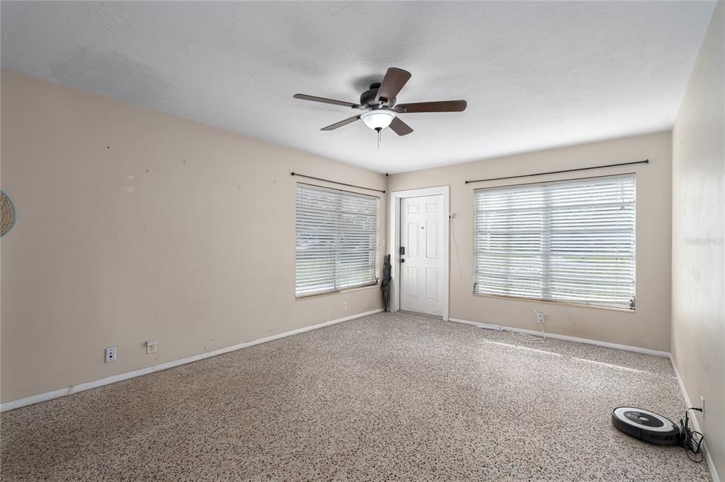 1504 52 St E, Palmetto FL 34221 MLS # A4634545Living room terrazzo floors