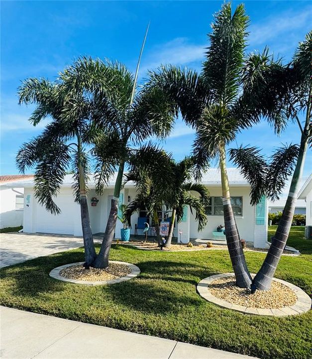 Two Bedroom, 2 bath Florida Get A Way!