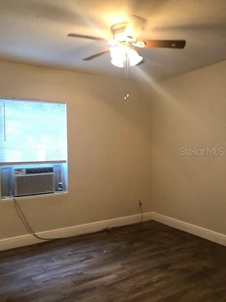 For Rent: $1,295 (1 beds, 1 baths, 540 Square Feet)