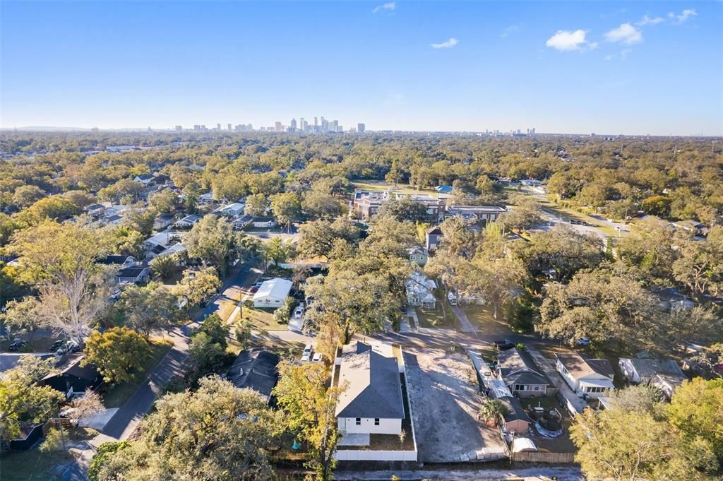 For Sale: $798,700 (4 beds, 2 baths, 2237 Square Feet)