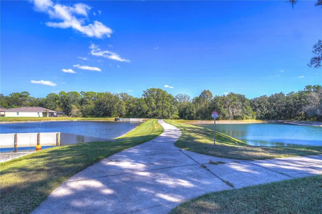 For Sale: $365,000 (3 beds, 2 baths, 1834 Square Feet)