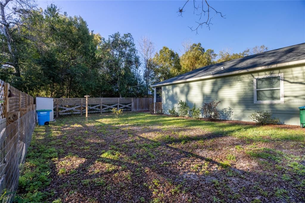 Large Fenced in Yard