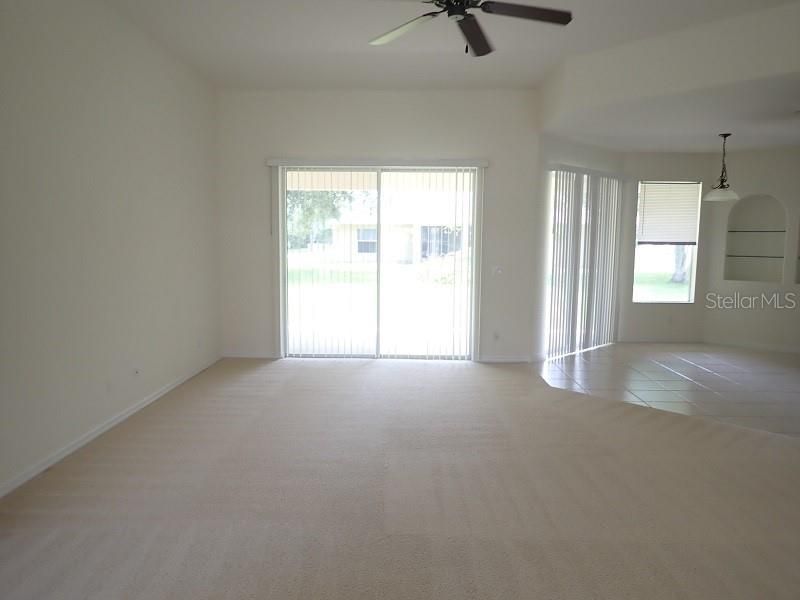 For Rent: $2,500 (4 beds, 2 baths, 3208 Square Feet)