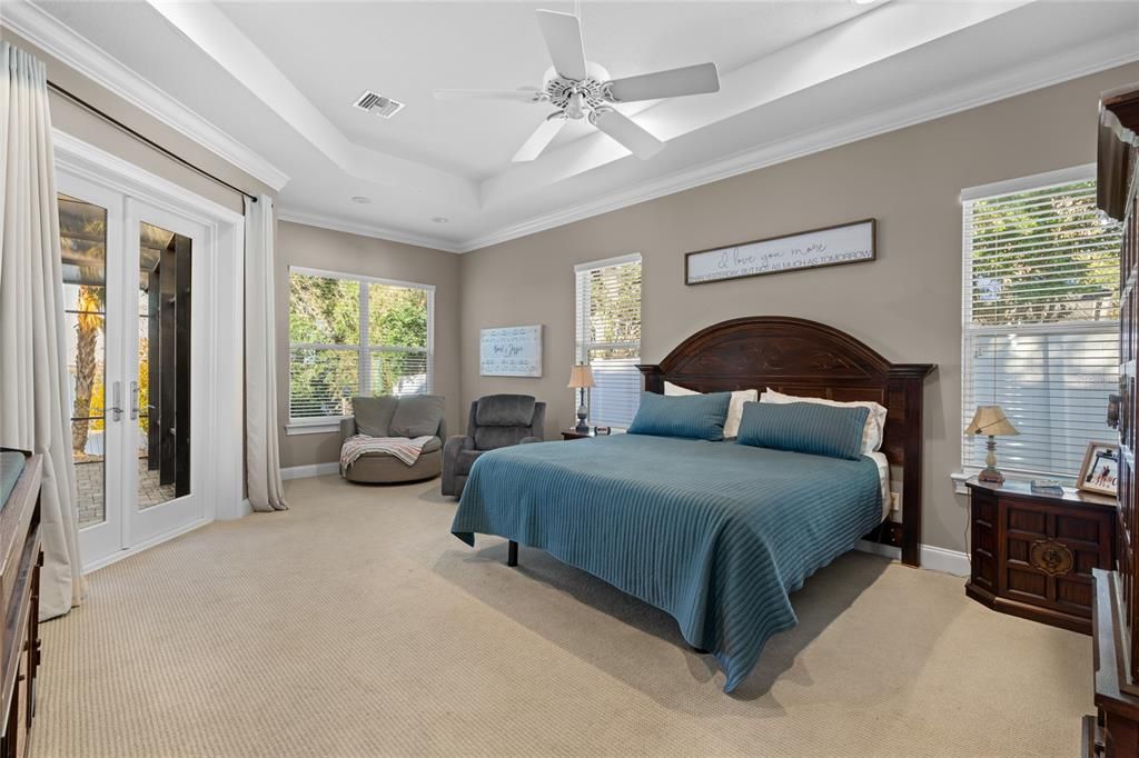 For Sale: $1,880,000 (3 beds, 2 baths, 2821 Square Feet)