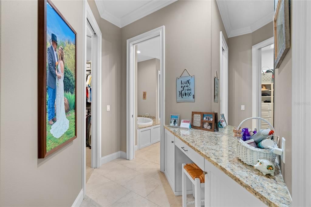 For Sale: $1,880,000 (3 beds, 2 baths, 2821 Square Feet)