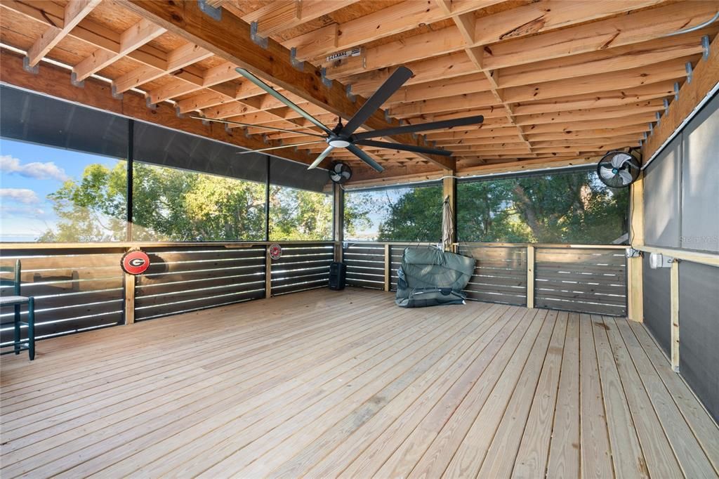 For Sale: $1,880,000 (3 beds, 2 baths, 2821 Square Feet)