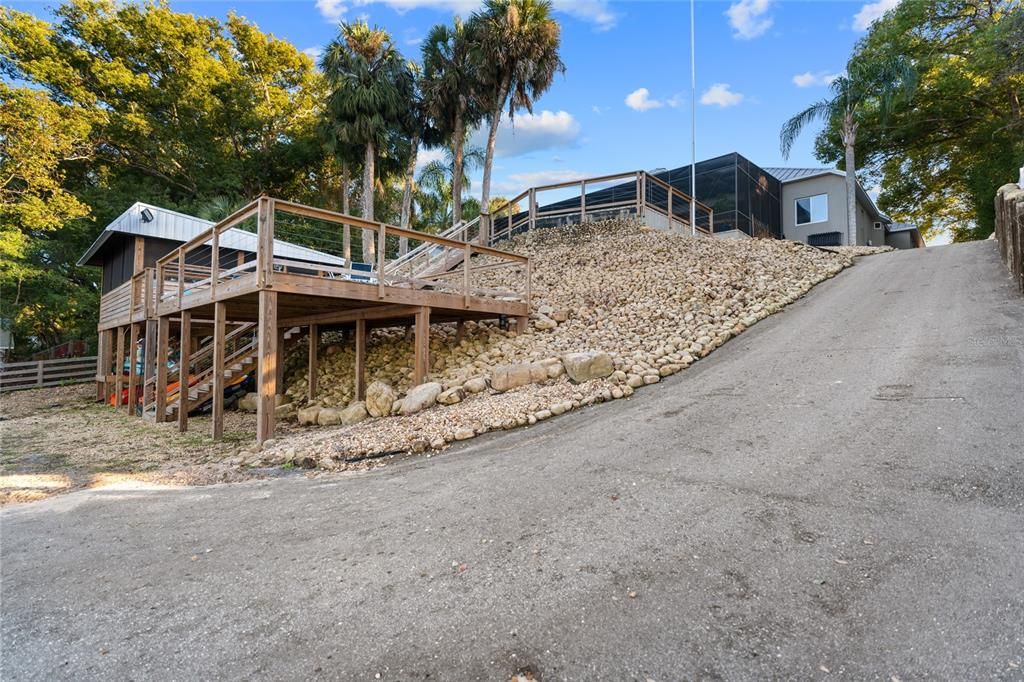 For Sale: $1,880,000 (3 beds, 2 baths, 2821 Square Feet)