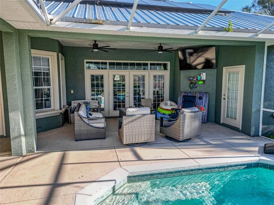 Active With Contract: $650,000 (4 beds, 3 baths, 2772 Square Feet)