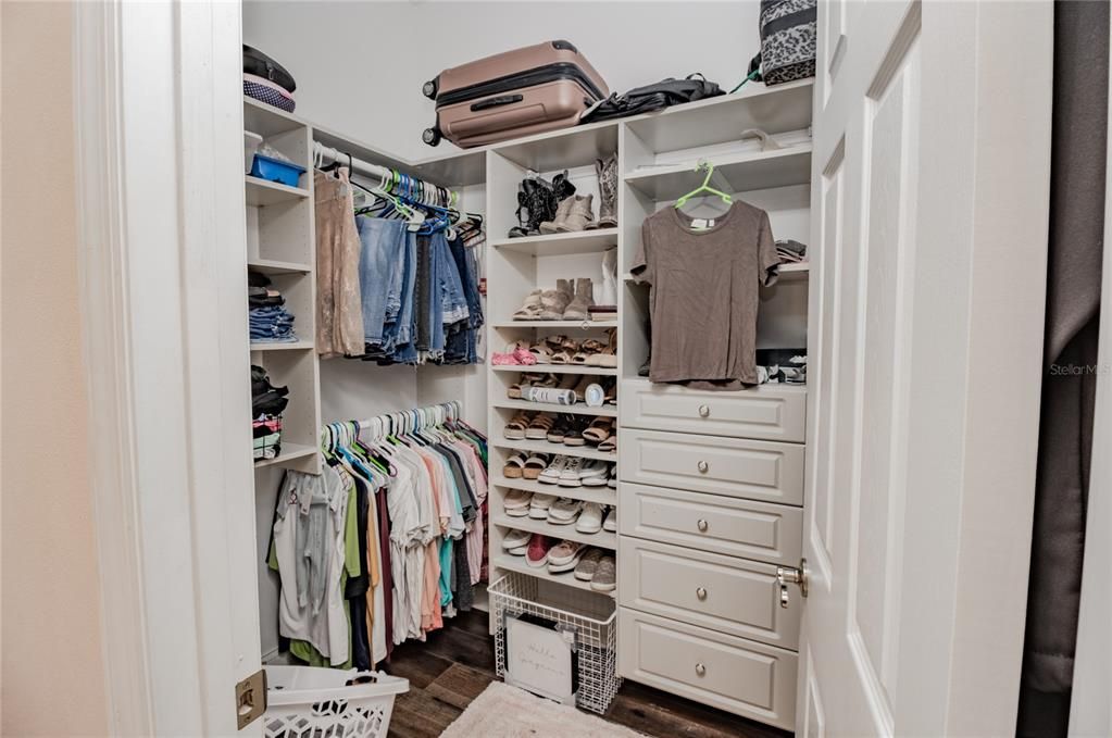 Active With Contract: $650,000 (4 beds, 3 baths, 2772 Square Feet)