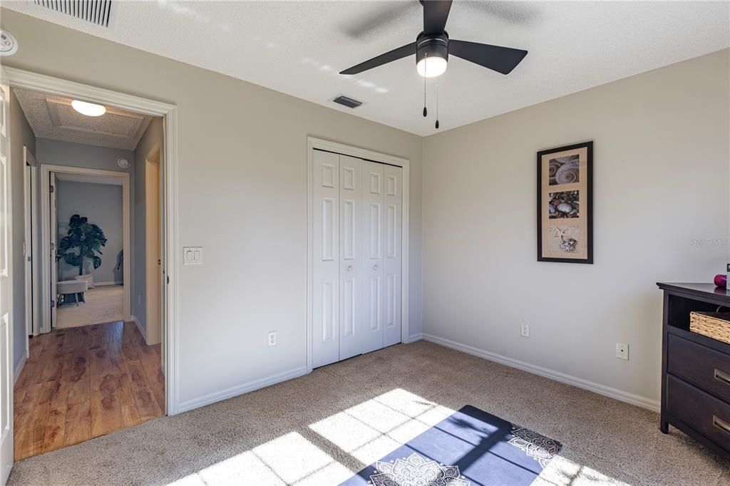 BUILT-IN DOUBLE DOOR CLOSET