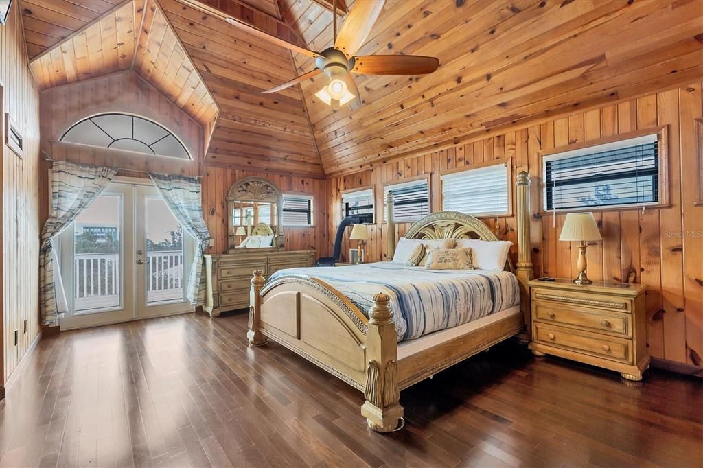 En Renta: $8,400 (3 camas, 2 baños, 1839 Pies cuadrados)