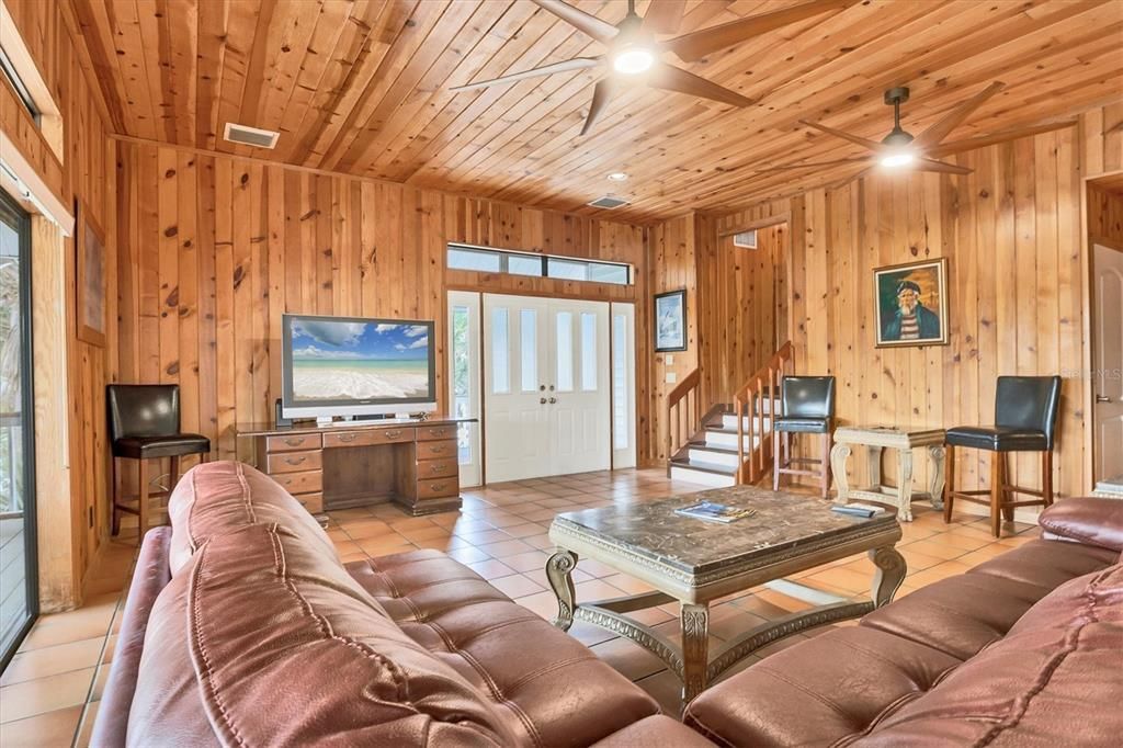 En Renta: $8,400 (3 camas, 2 baños, 1839 Pies cuadrados)