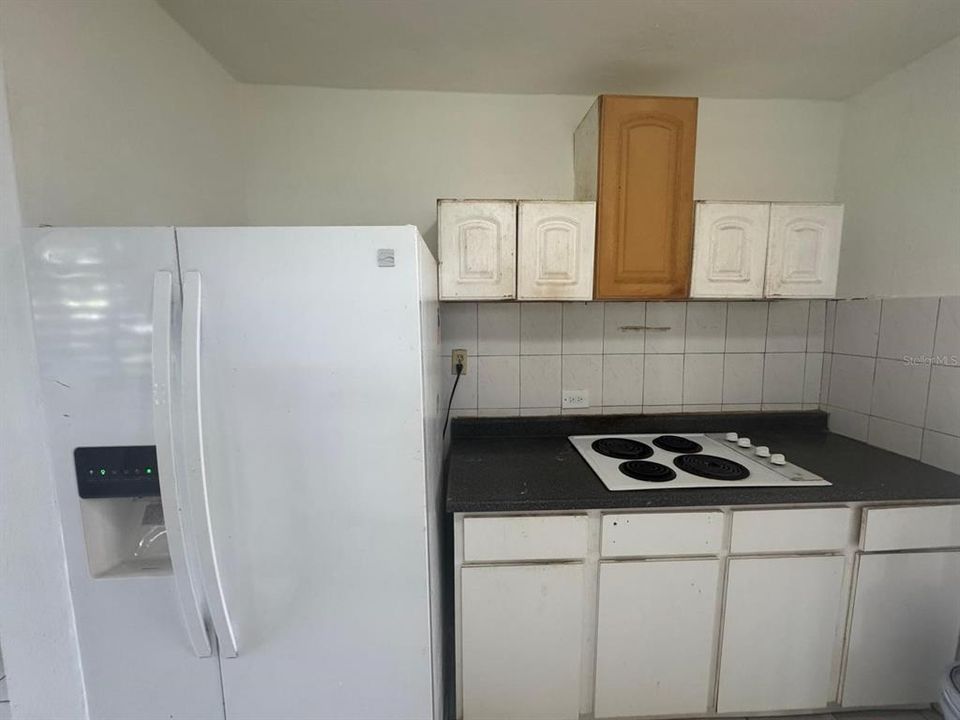 待售: $299,000 (3 贝兹, 1 浴室, 900 平方英尺)