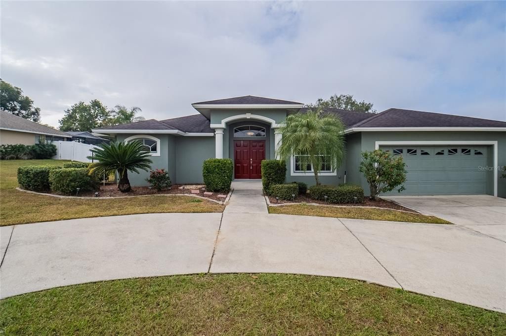 For Sale: $399,000 (4 beds, 2 baths, 2074 Square Feet)