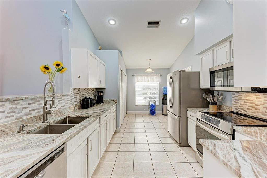 Look at this kitchen!  Can you ask for better!  Right down to the induction stove!  Beautiful!