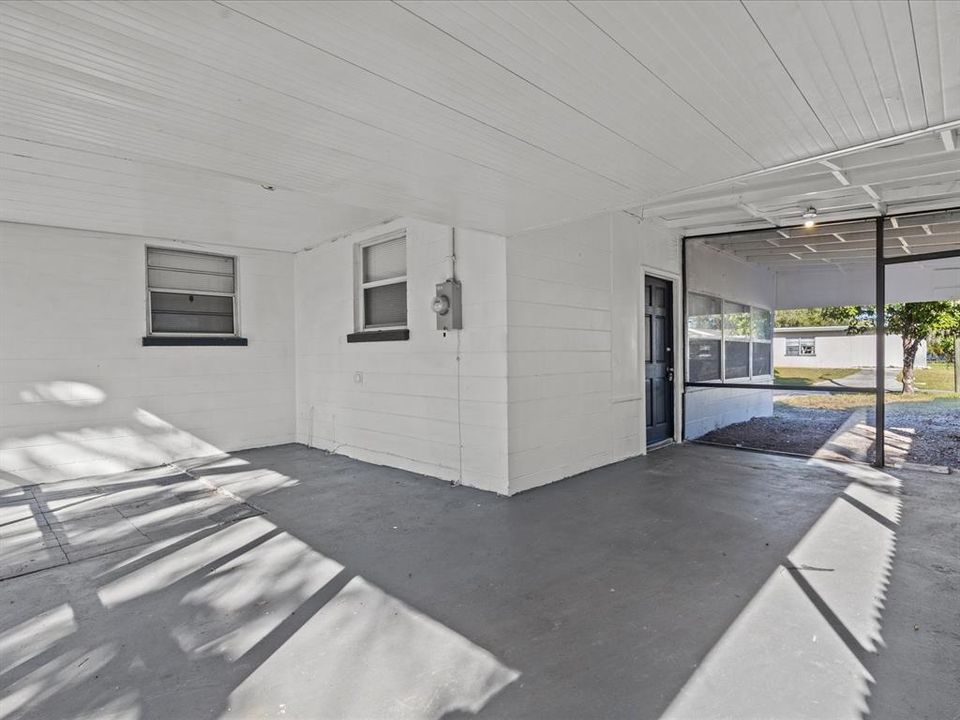 For Sale: $249,990 (3 beds, 2 baths, 1128 Square Feet)