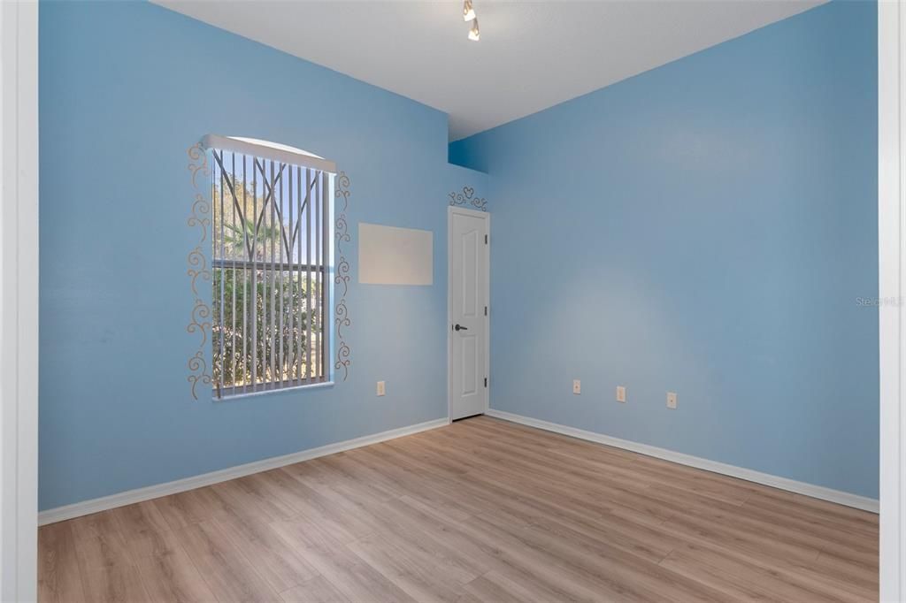 En Venta: $799,000 (6 camas, 5 baños, 4501 Pies cuadrados)