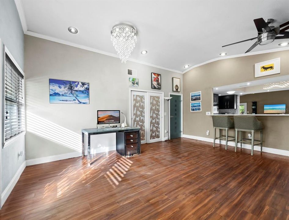 待售: $1,699,000 (5 贝兹, 3 浴室, 2541 平方英尺)