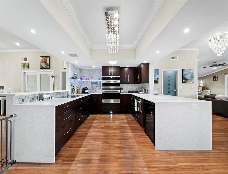 待售: $1,699,000 (5 贝兹, 3 浴室, 2541 平方英尺)