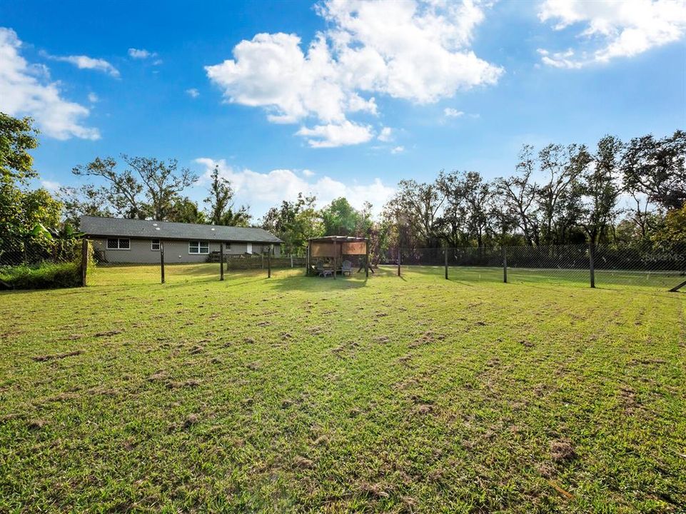 待售: $1,699,000 (5 贝兹, 3 浴室, 2541 平方英尺)