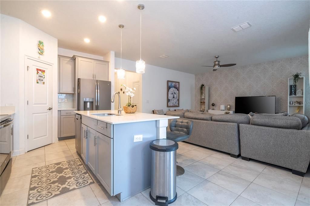 For Sale: $474,900 (3 beds, 2 baths, 1776 Square Feet)