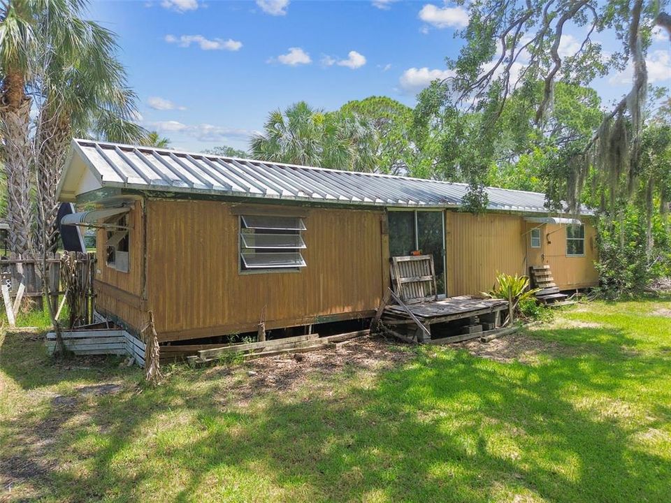 En Venta: $325,000 (4 camas, 0 baños, 1800 Pies cuadrados)