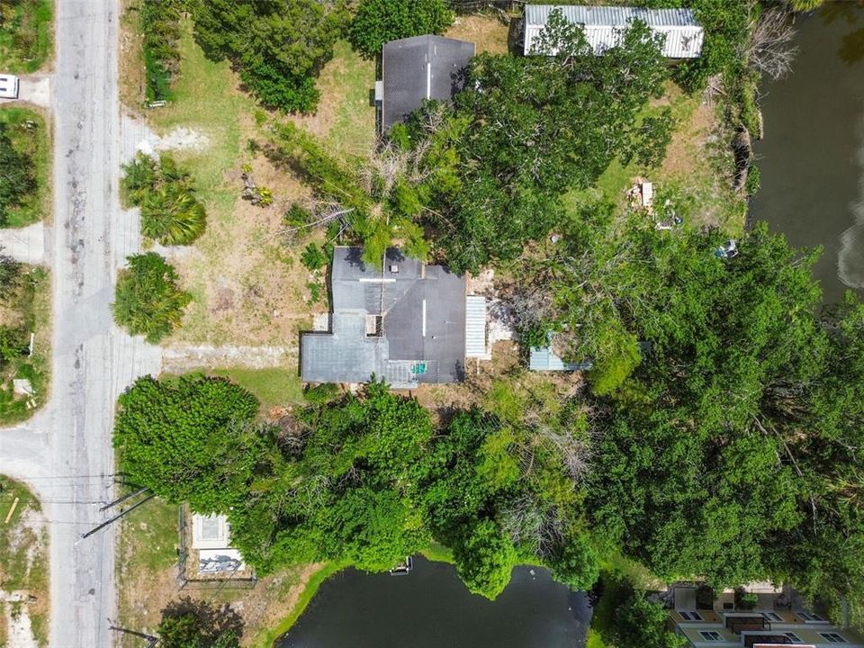 En Venta: $325,000 (4 camas, 0 baños, 1800 Pies cuadrados)