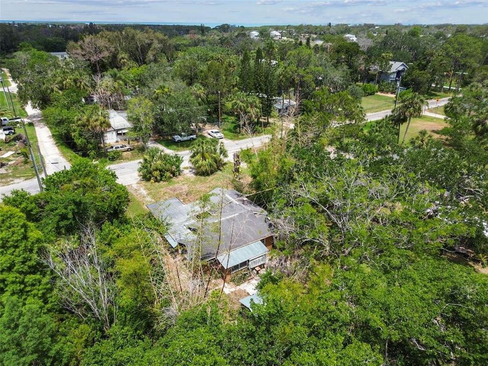 En Venta: $325,000 (4 camas, 0 baños, 1800 Pies cuadrados)