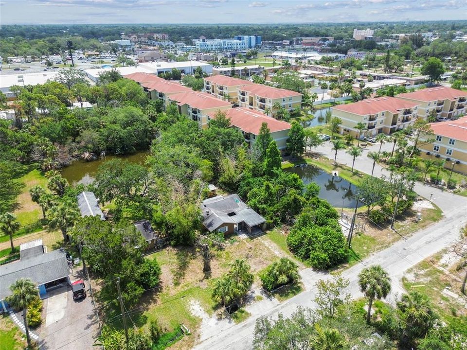 En Venta: $325,000 (4 camas, 0 baños, 1800 Pies cuadrados)