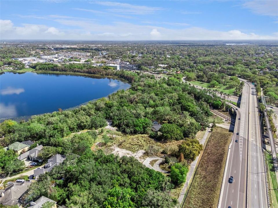 На продажу: $265,000 (0.27 acres)