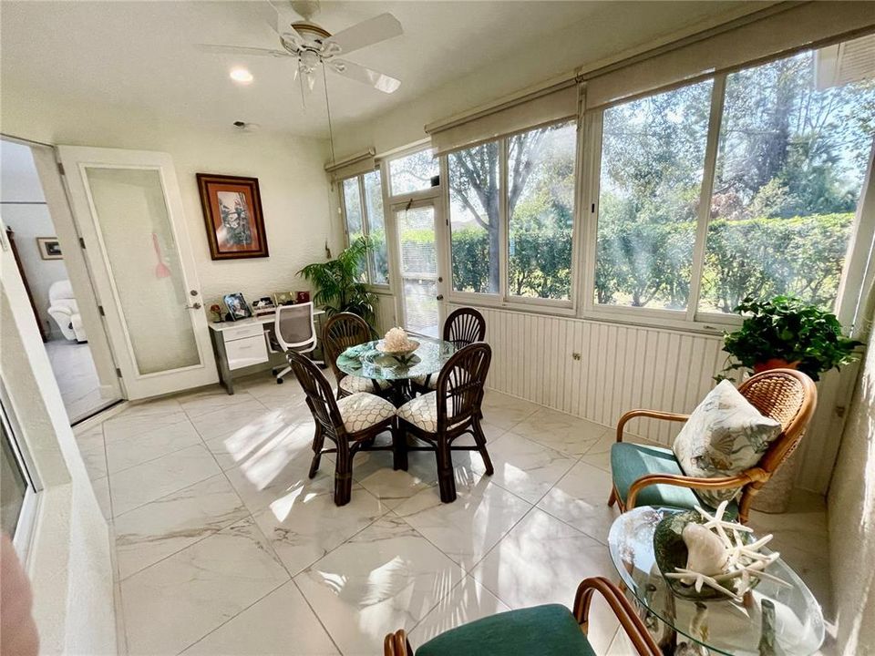 Porcelain flooring matches the home.