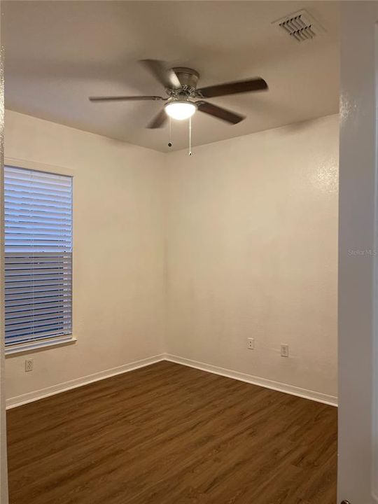 For Rent: $2,500 (4 beds, 2 baths, 1313 Square Feet)