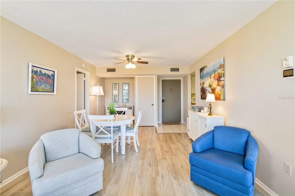 Kitchen on front right, guest bed/bath door on left