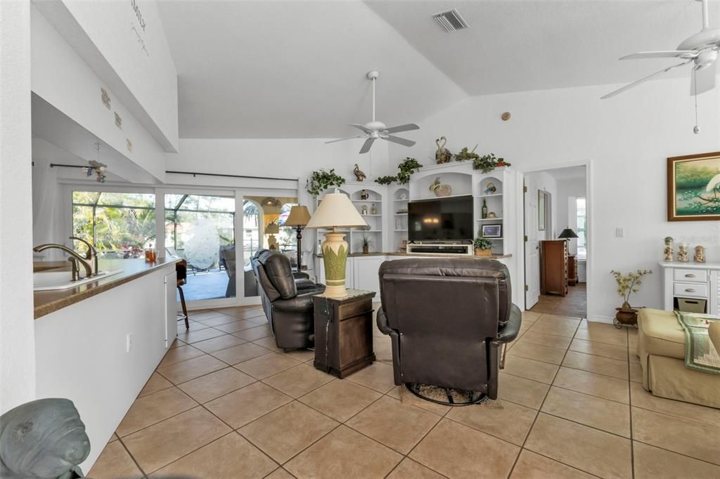 For Sale: $369,900 (3 beds, 2 baths, 1439 Square Feet)