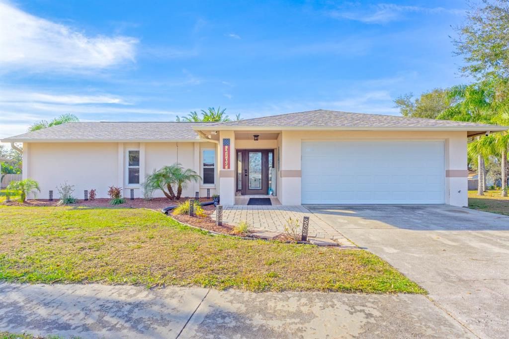 For Sale: $489,900 (4 beds, 2 baths, 1620 Square Feet)