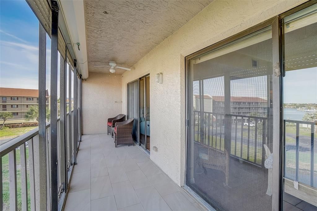 En Venta: $440,000 (2 camas, 2 baños, 1070 Pies cuadrados)