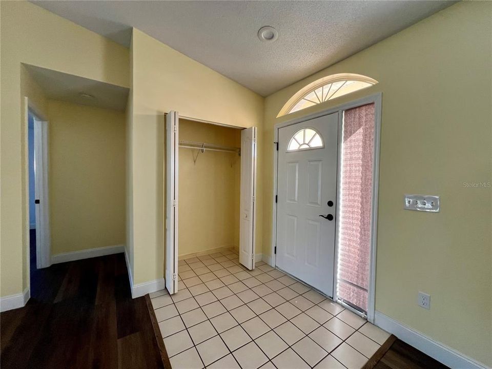 For Rent: $2,760 (3 beds, 2 baths, 1604 Square Feet)