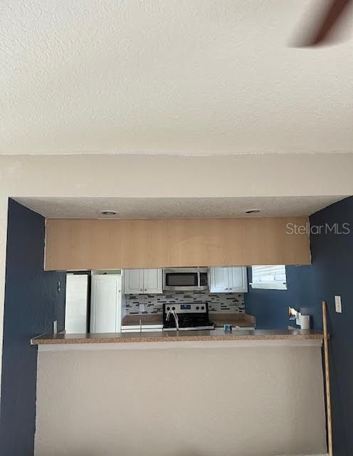 For Sale: $115,000 (2 beds, 2 baths, 1211 Square Feet)