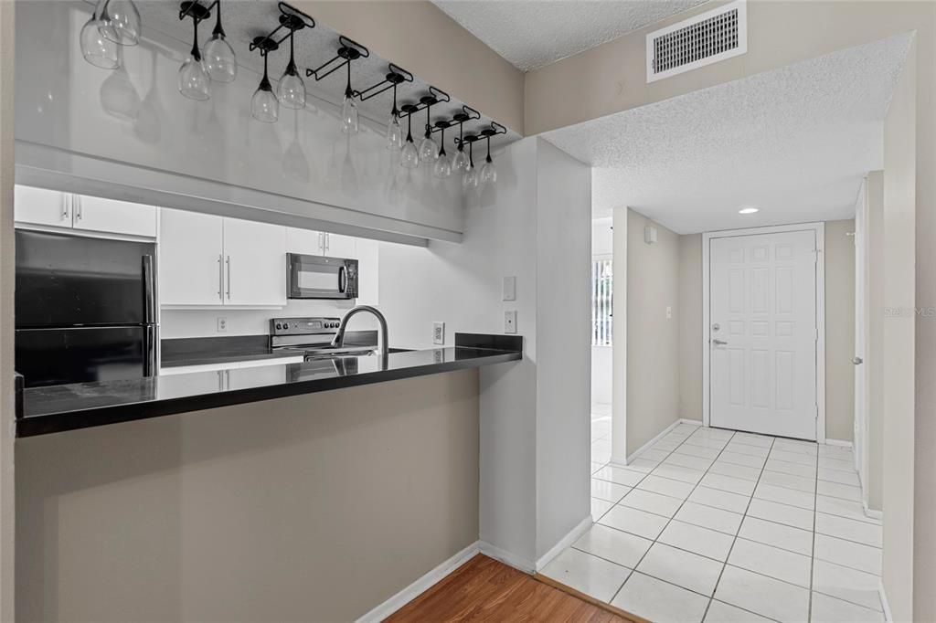 En Venta: $135,000 (2 camas, 2 baños, 1114 Pies cuadrados)