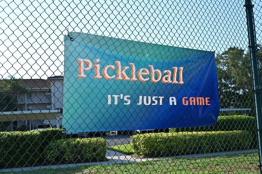 pickleball courts