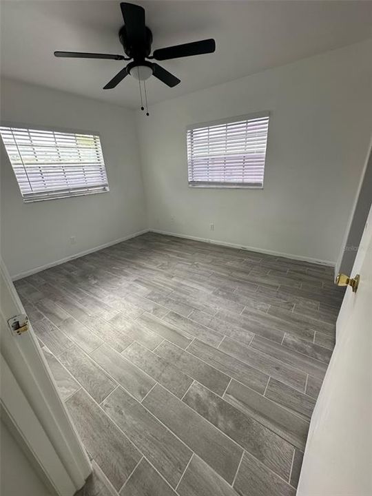 For Rent: $2,200 (3 beds, 1 baths, 1090 Square Feet)