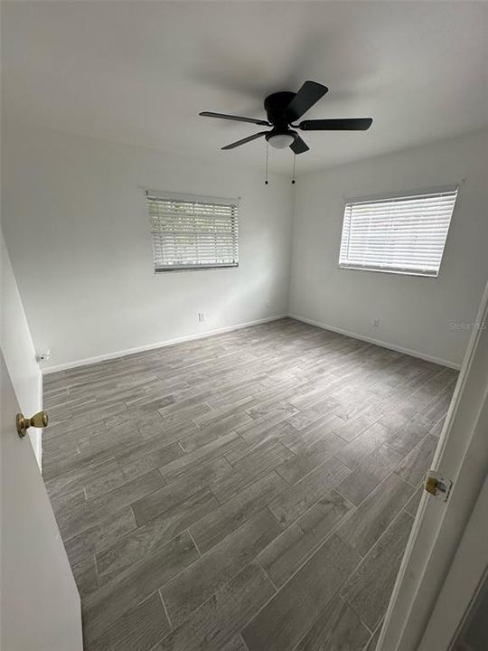 For Rent: $2,200 (3 beds, 1 baths, 1090 Square Feet)