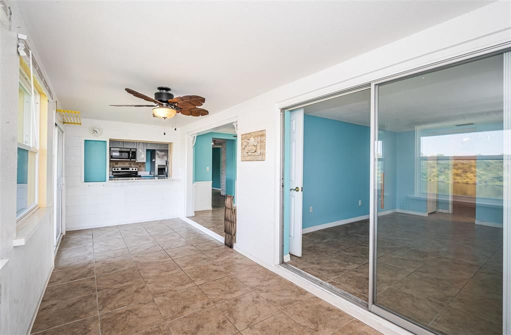 For Sale: $399,900 (3 beds, 2 baths, 1695 Square Feet)