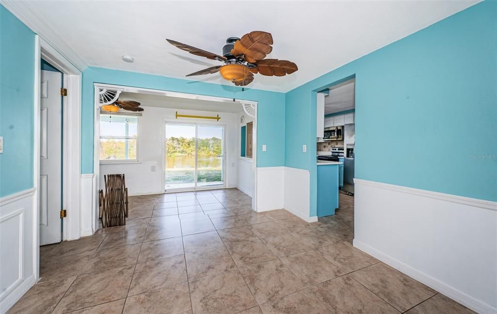 For Sale: $399,900 (3 beds, 2 baths, 1695 Square Feet)