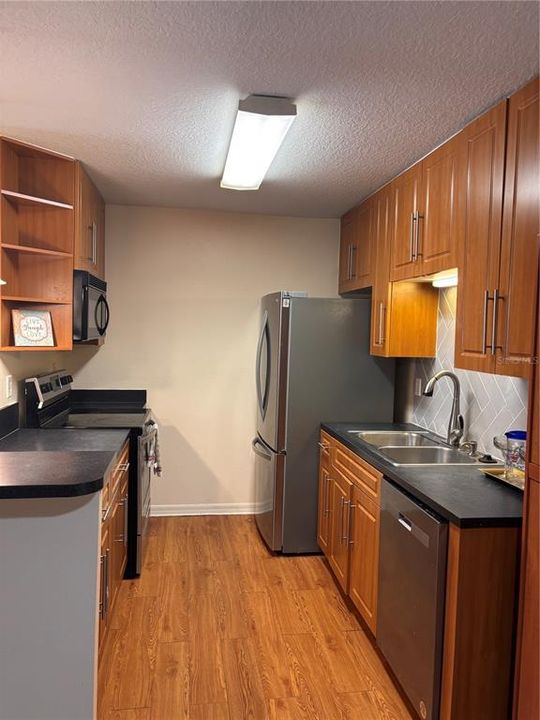 For Rent: $1,500 (2 beds, 2 baths, 1053 Square Feet)