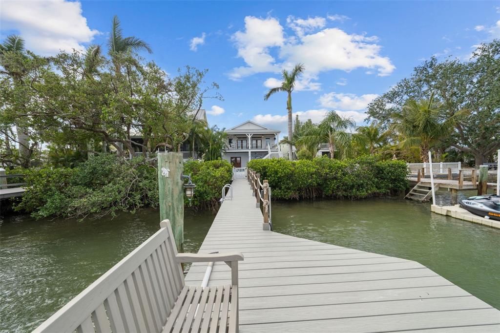 For Sale: $2,000,000 (3 beds, 2 baths, 1624 Square Feet)