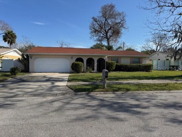 For Sale: $275,000 (3 beds, 2 baths, 1416 Square Feet)