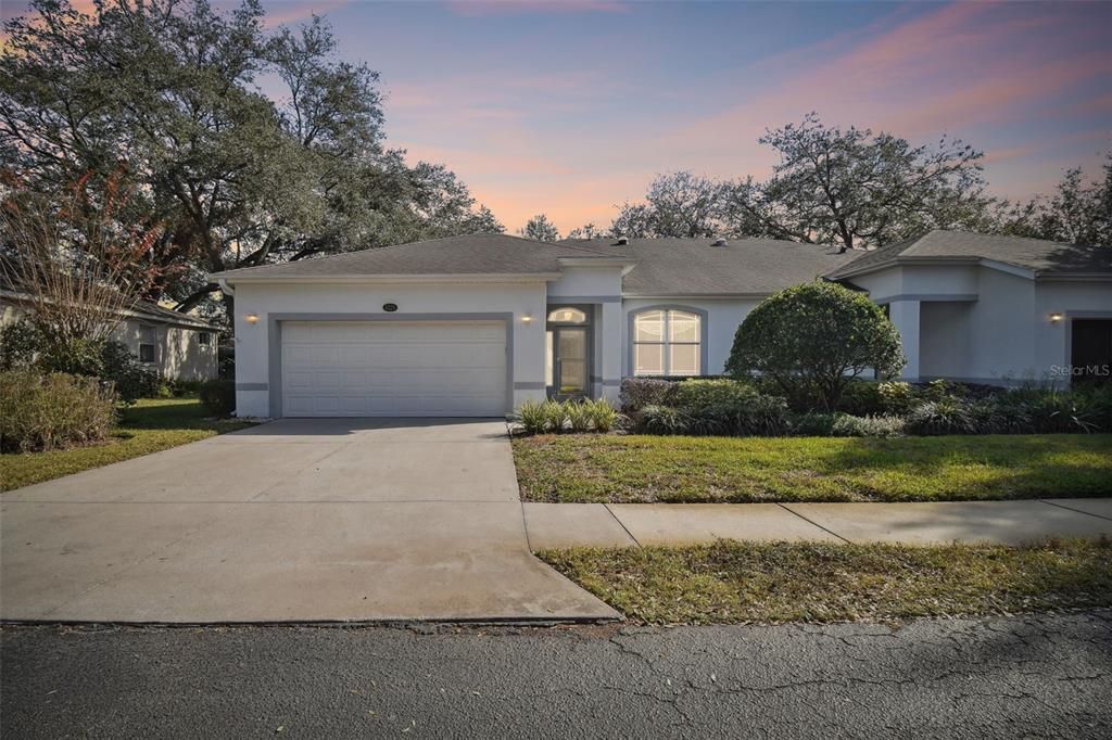 For Sale: $359,000 (3 beds, 2 baths, 1687 Square Feet)